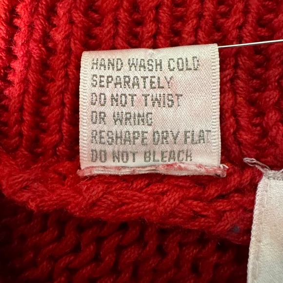 Stefano World Wide Cotton/Ramie Blend Red Cross Neck Sweater Size Large - Picture 8 of 8